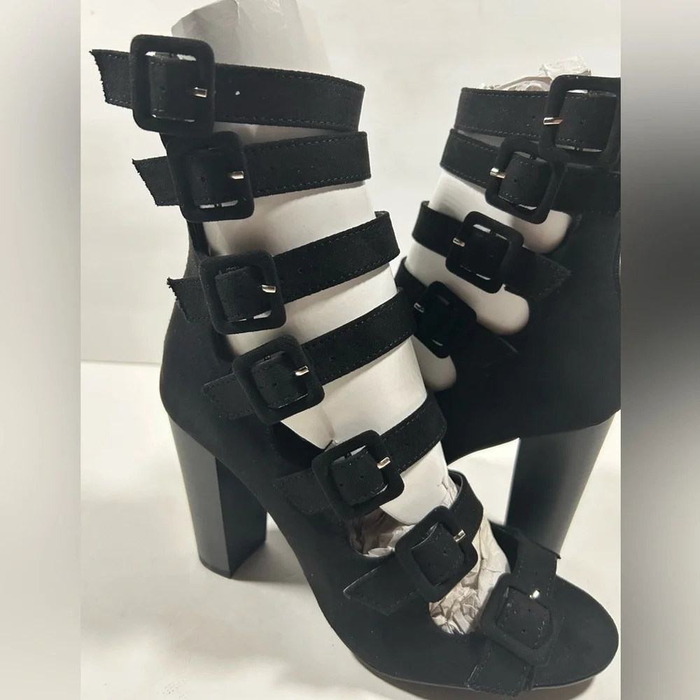 NIB!Olivia Jorgensen "Murray" 7 Buckles - Back Zipper - Pee a Boo Toe - Size 9 - Picture 8 of 14